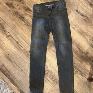 Kut from the cloth straight leg jeans